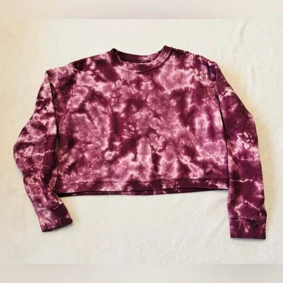 Royce Women's Pink Tie-Dye Long Sleeve Sweatshirts Crop Top Size Medium EUC - Picture 1 of 8